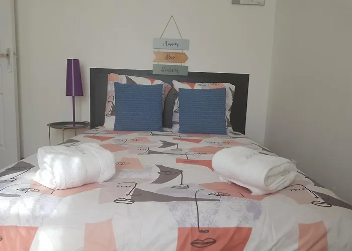 Au Bon Pasteur Apartman *